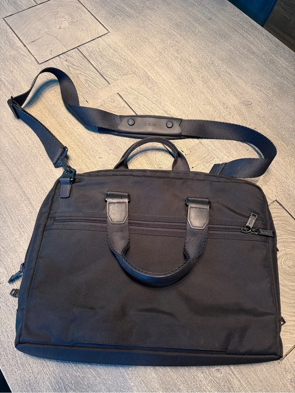 Fumo Avalon Black Men’s Briefcase Messenger Bag with Shoulder Strap